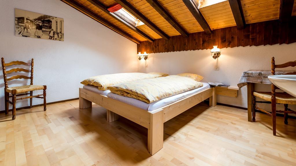 Apartments Atlas Saas-Grund Δωμάτιο φωτογραφία
