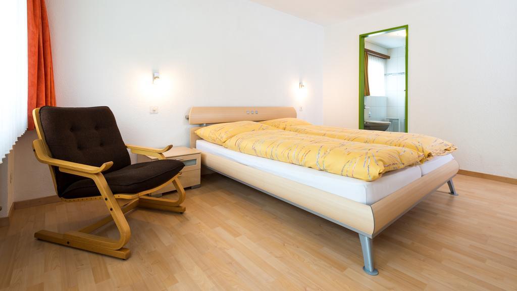 Apartments Atlas Saas-Grund Δωμάτιο φωτογραφία