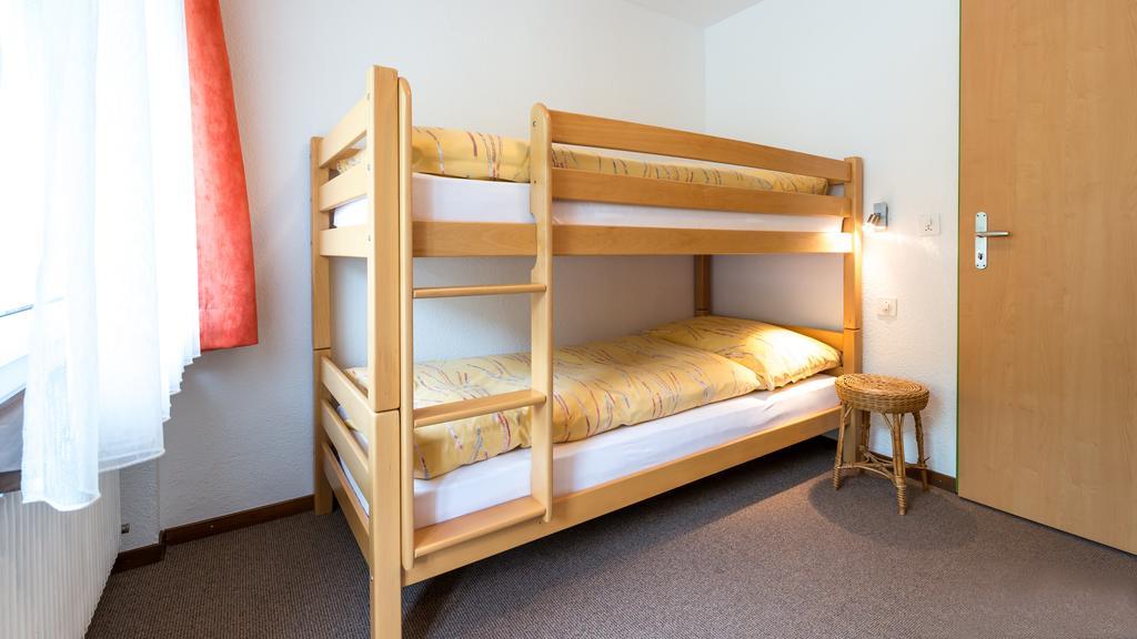 Apartments Atlas Saas-Grund Δωμάτιο φωτογραφία