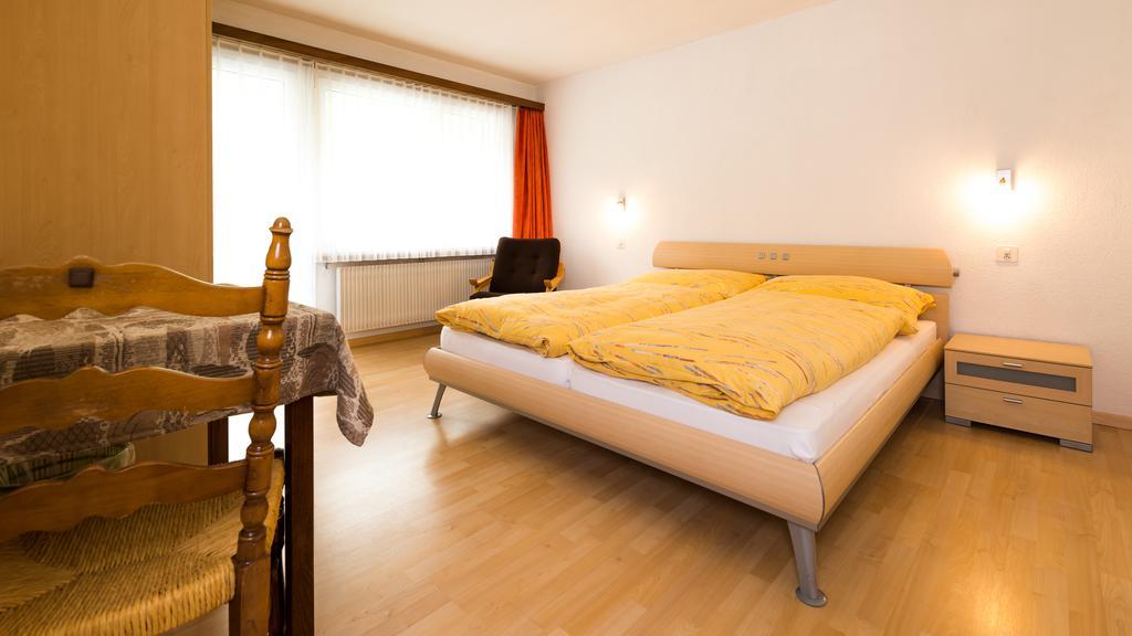 Apartments Atlas Saas-Grund Δωμάτιο φωτογραφία