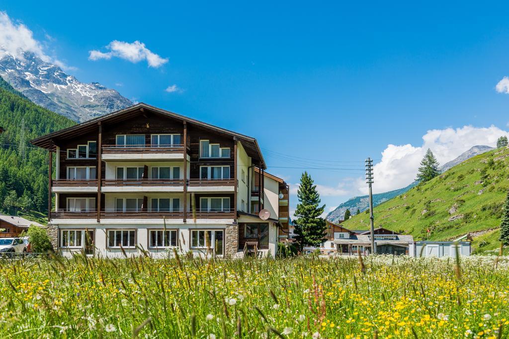 Apartments Atlas Saas-Grund Δωμάτιο φωτογραφία